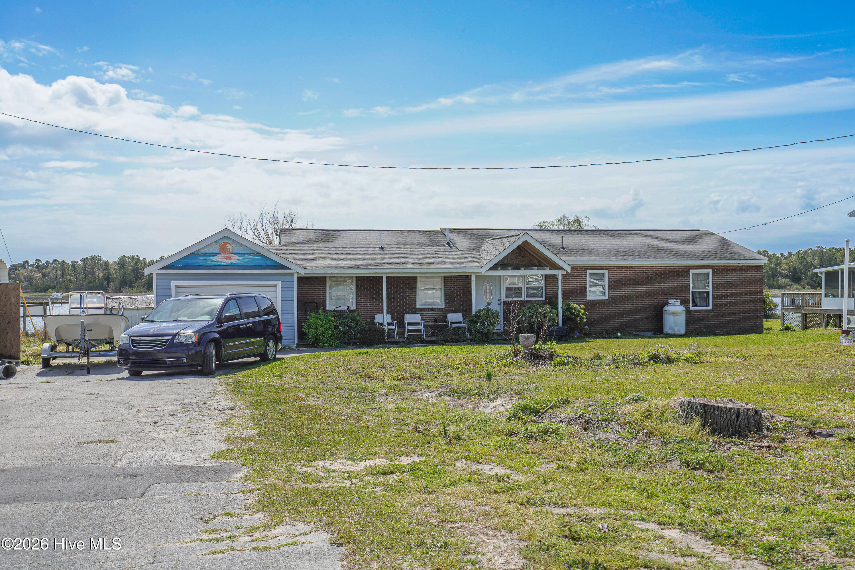 258 Shell Rock Landing Road Hubert, NC 28539 - Photo 8 of 27 252 Shell Rock 52