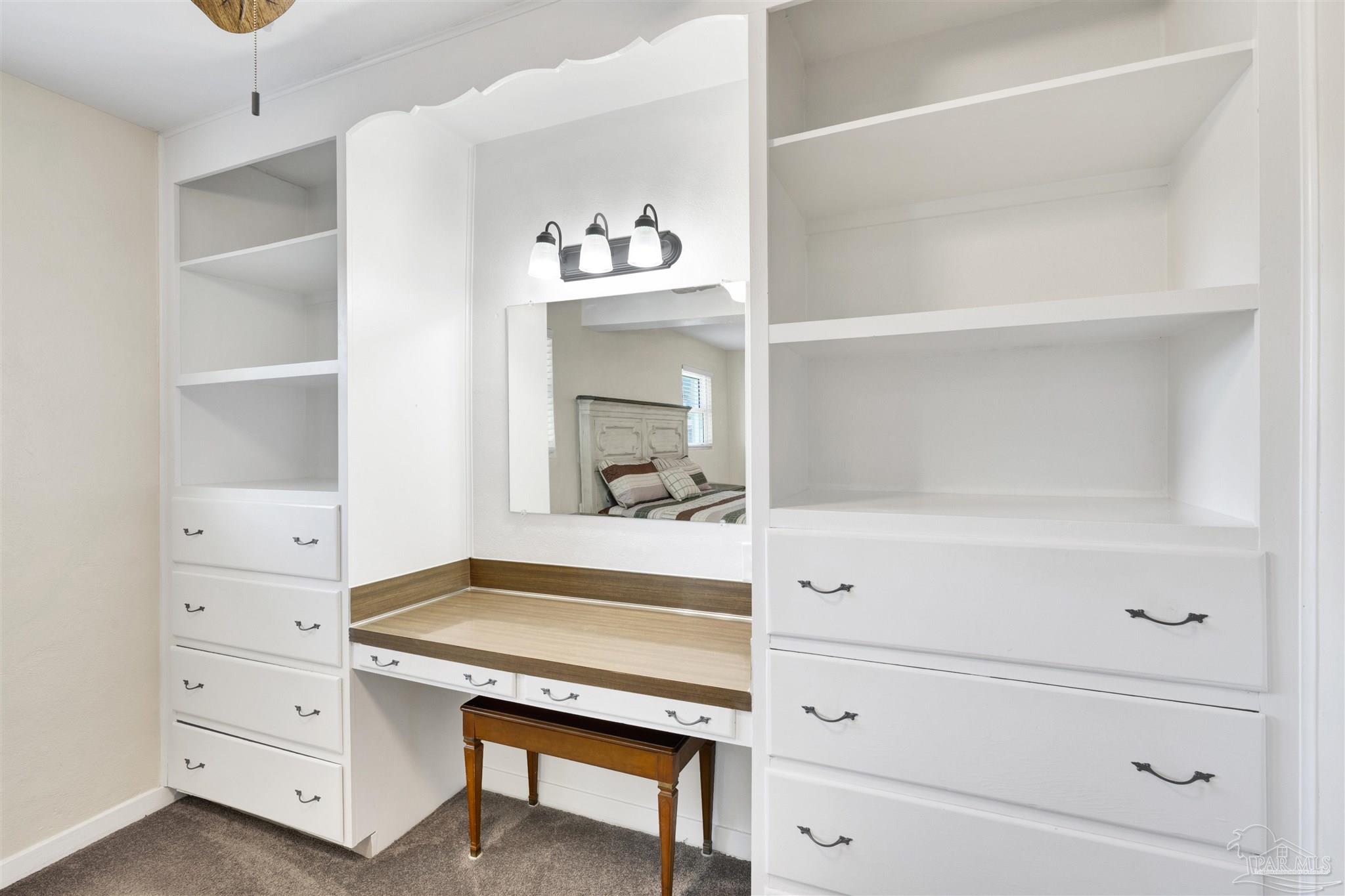 14 Nottingham Way Pensacola, FL 32506 - Photo 20 of 52 Built in drawers and shelves!