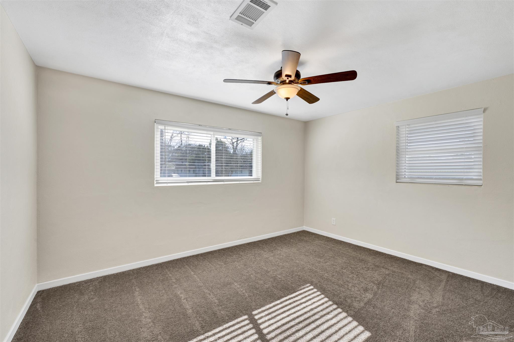 14 Nottingham Way Pensacola, FL 32506 - Photo 29 of 52 Large bedrooms!