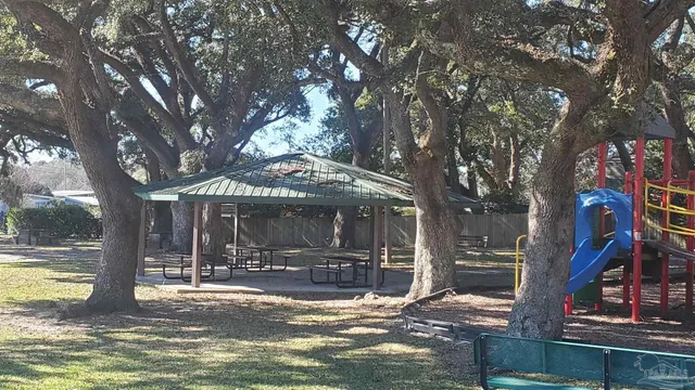 $268,000 | 14 Nottingham Way, Pensacola, FL 32506