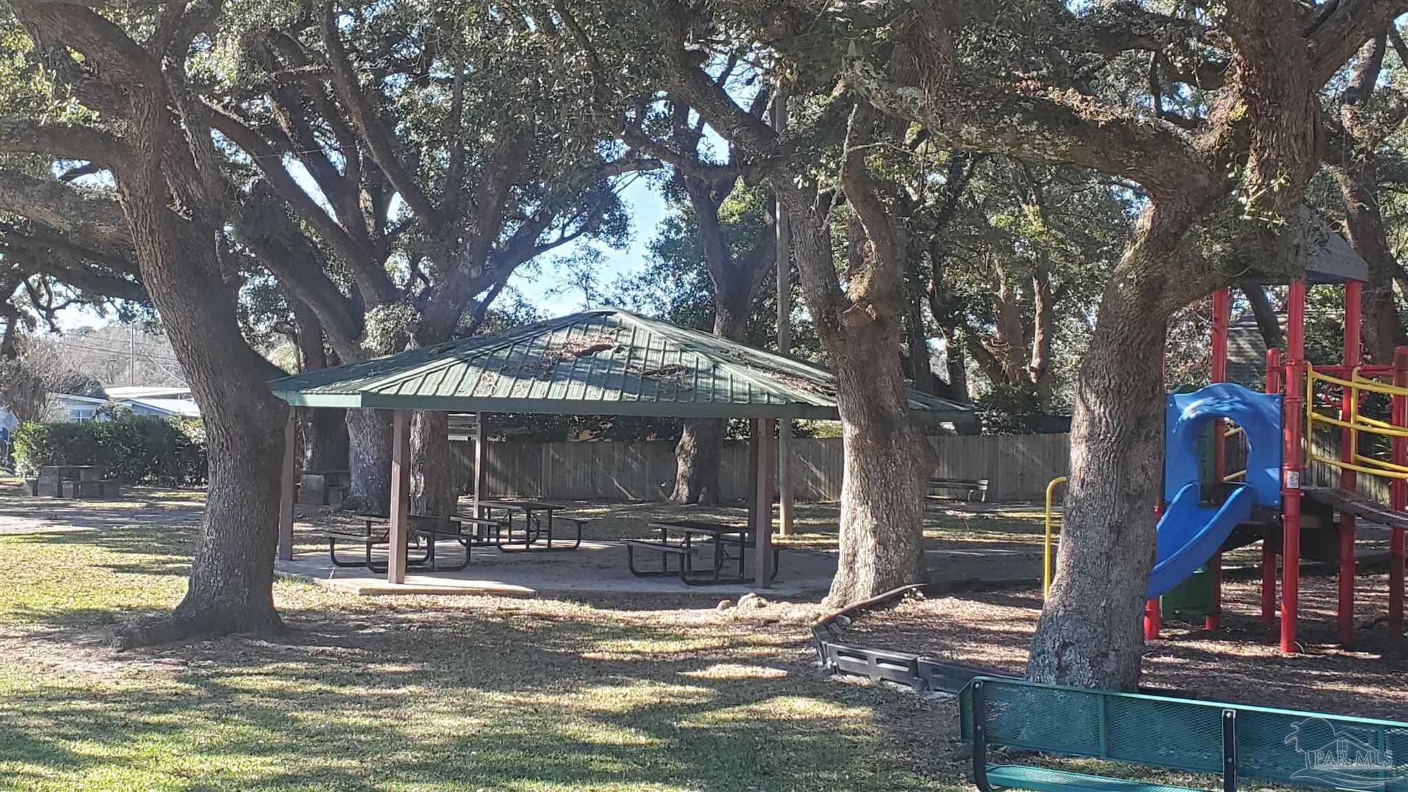 14 Nottingham Way Pensacola, FL 32506 - Photo 51 of 52