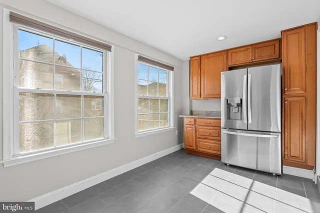 $3,950 | 2100 27th Street South, Arlington, VA 22206