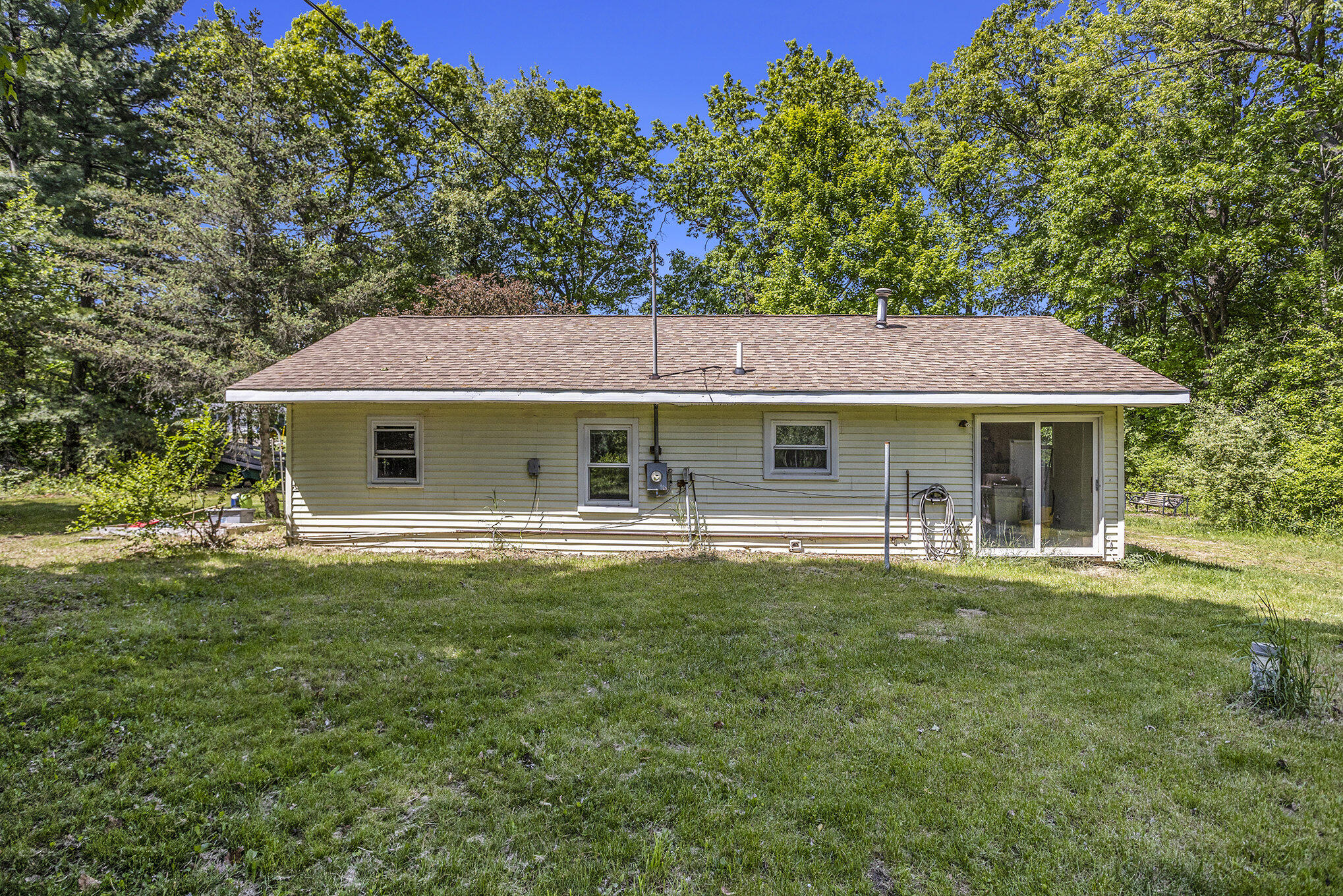 26166 Anderson Road Albion, MI 49224 - Photo 19 of 36 004_26166_anderson_rd_albion_mi_49224_us