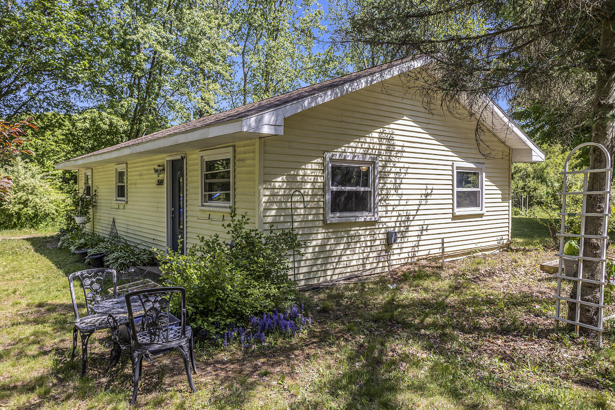 26166 Anderson Road Albion, MI 49224 - Photo 20 of 36 008_26166_anderson_rd_albion_mi_49224_us