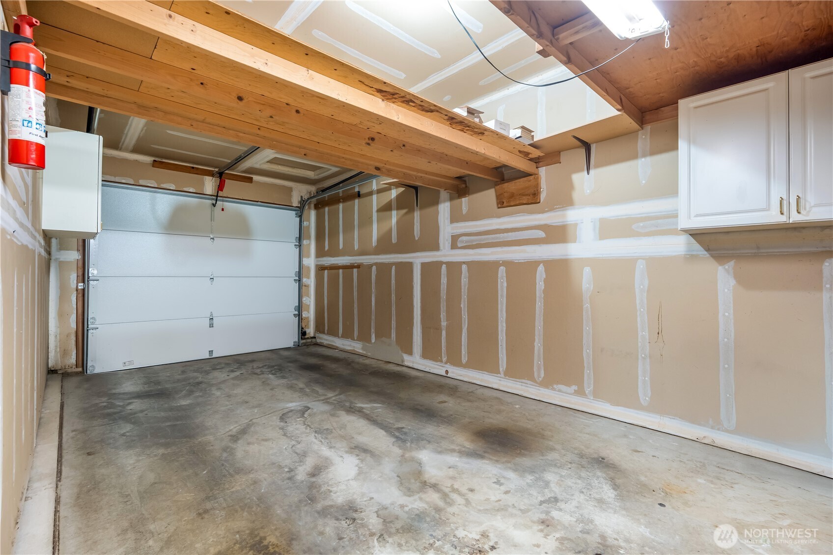 23908 Bothell Everett Highway, Unit C4 Bothell, WA 98021 - Photo 33 of 33 a view of a garage