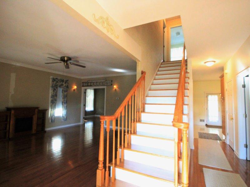 112 McDonald Road Sweetwater, TN 37874 - Photo 12 of 40 IMG_2304