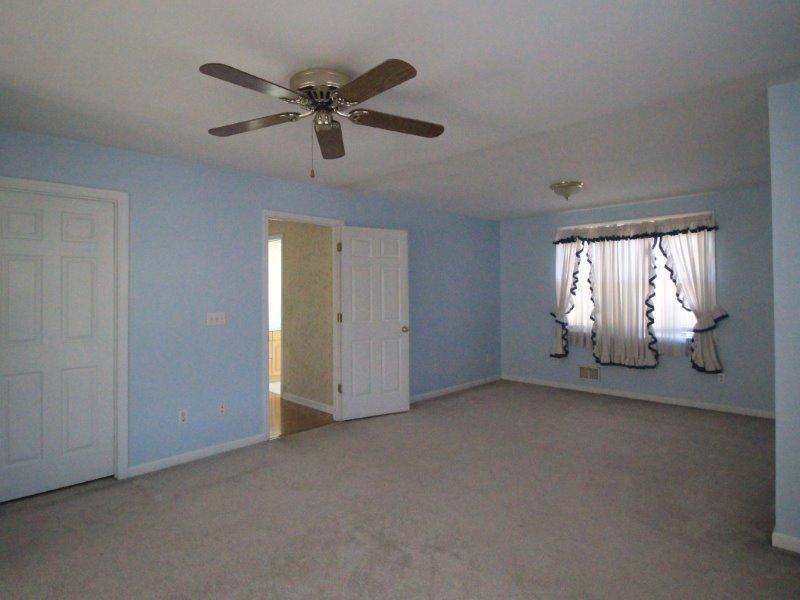 112 McDonald Road Sweetwater, TN 37874 - Photo 29 of 40 IMG_2348