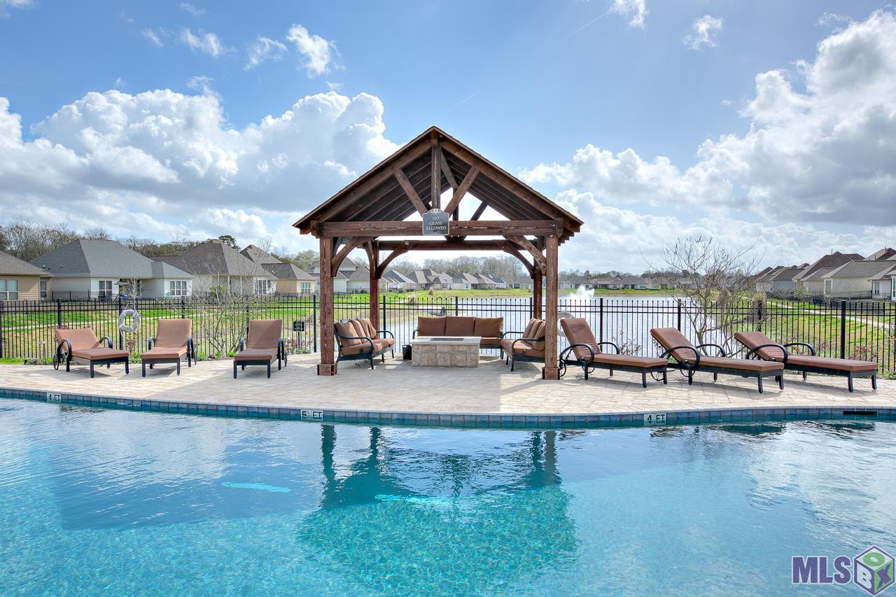 8161 Seville Court Baton Rouge, LA 70820 - Photo 37 of 44