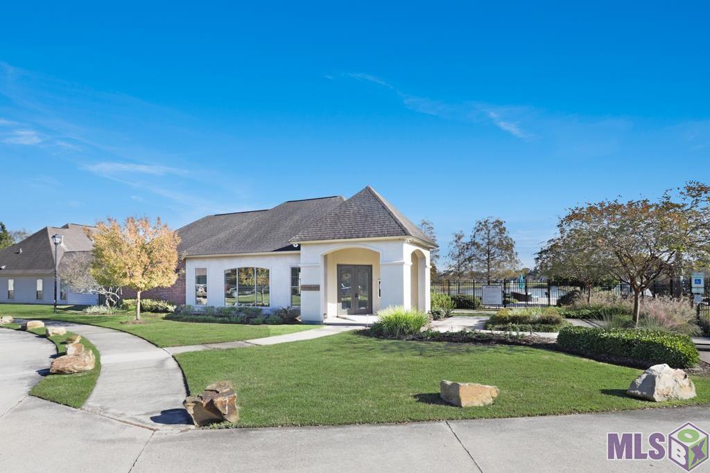 8161 Seville Court Baton Rouge, LA 70820 - Photo 40 of 44