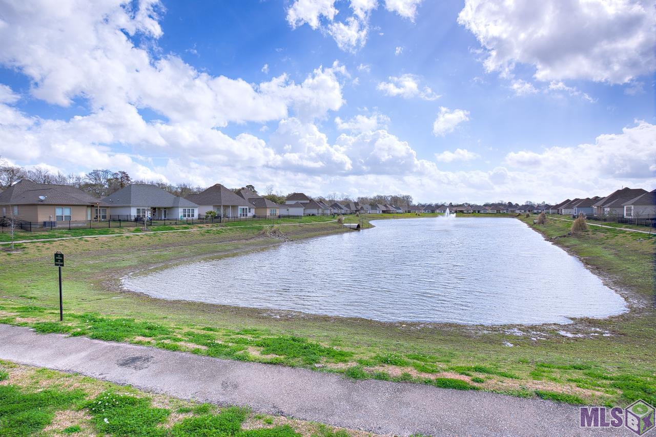 8161 Seville Court Baton Rouge, LA 70820 - Photo 42 of 44