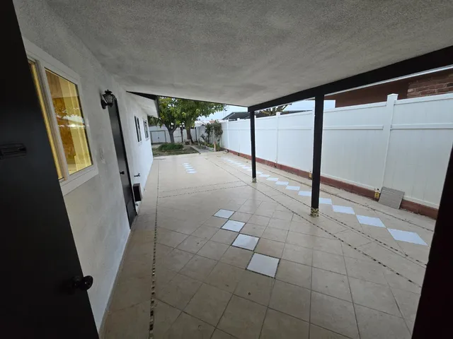 $350,000 | 25323 West Scaggs Avenue, Tranquillity, CA 93668