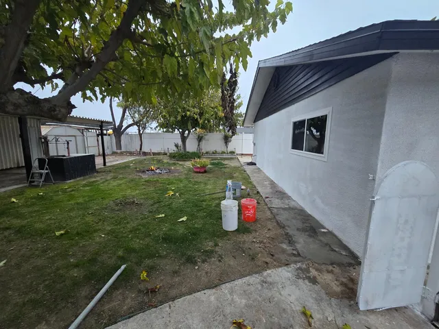 $350,000 | 25323 West Scaggs Avenue, Tranquillity, CA 93668