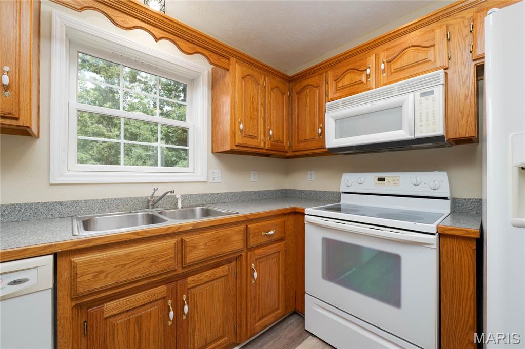 107 Crosscut Road St. Robert, MO 65584 - Photo 15 of 66 Gallery Image 15