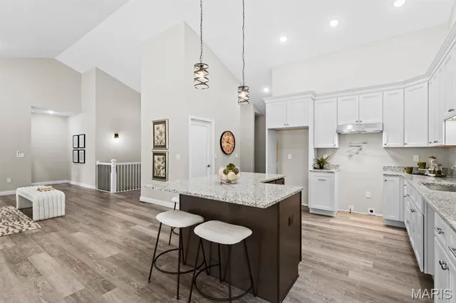 $550,000 | 513 Ingleside Lane, O'Fallon, IL 62269