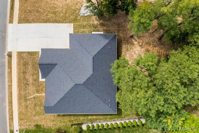 $550,000 | 513 Ingleside Lane, O'Fallon, IL 62269