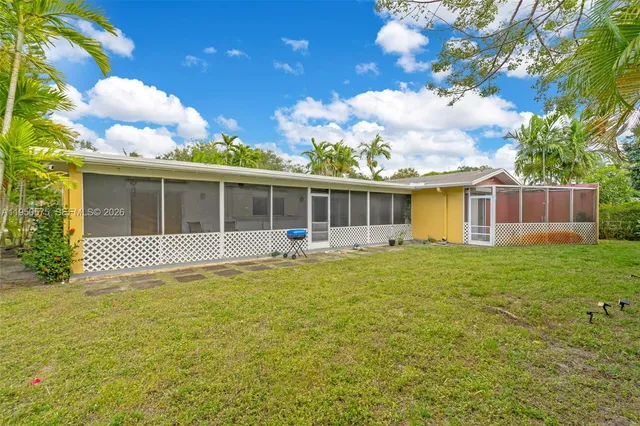 $3,800 | 781 Northwest 66th Avenue, Plantation, FL 33317