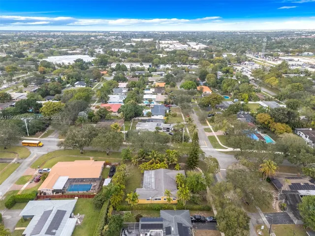 $3,800 | 781 Northwest 66th Avenue, Plantation, FL 33317