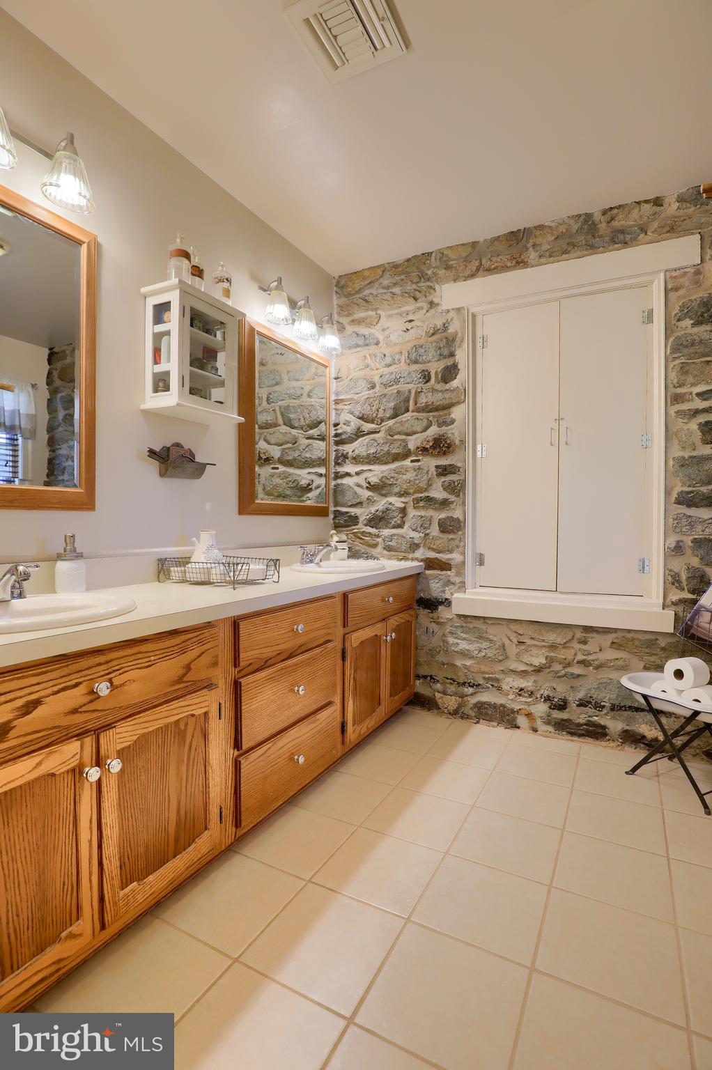 2155 Mt Zion Road York, PA 17406 - Photo 39 of 53 Gallery Image 39