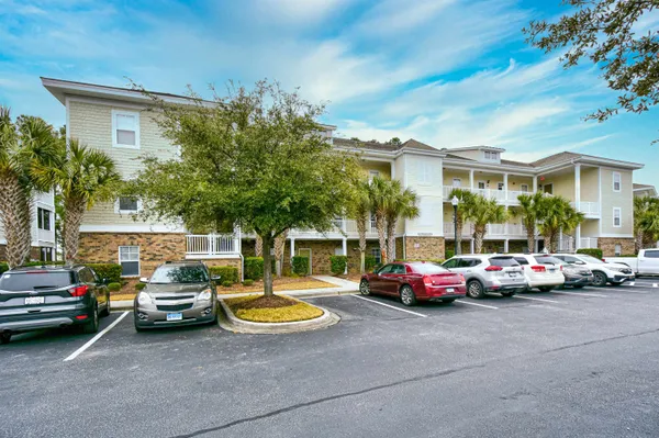 $239,800 | 6253 Catalina Drive, Unit 332, North Myrtle Beach, SC 29582