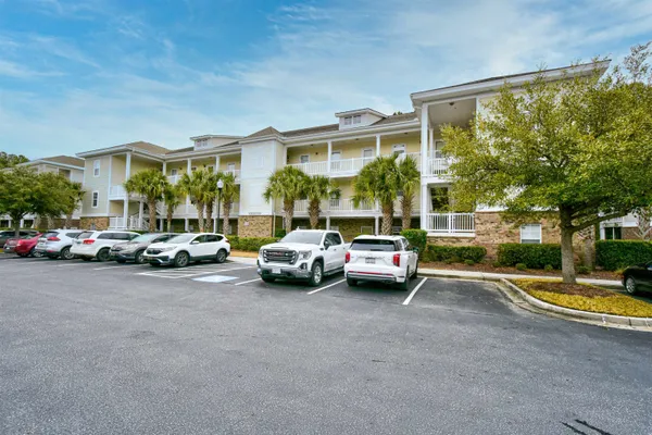 $239,800 | 6253 Catalina Drive, Unit 332, North Myrtle Beach, SC 29582