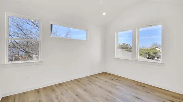 $3,550 | 7208 Providence Avenue, Unit 3, Austin, TX 78752