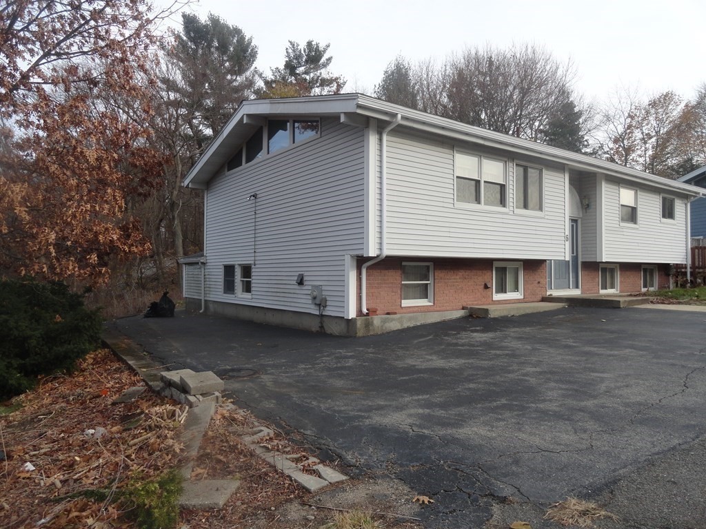 6 Fatima Road Stoneham, MA 02180 - Photo 3 of 39