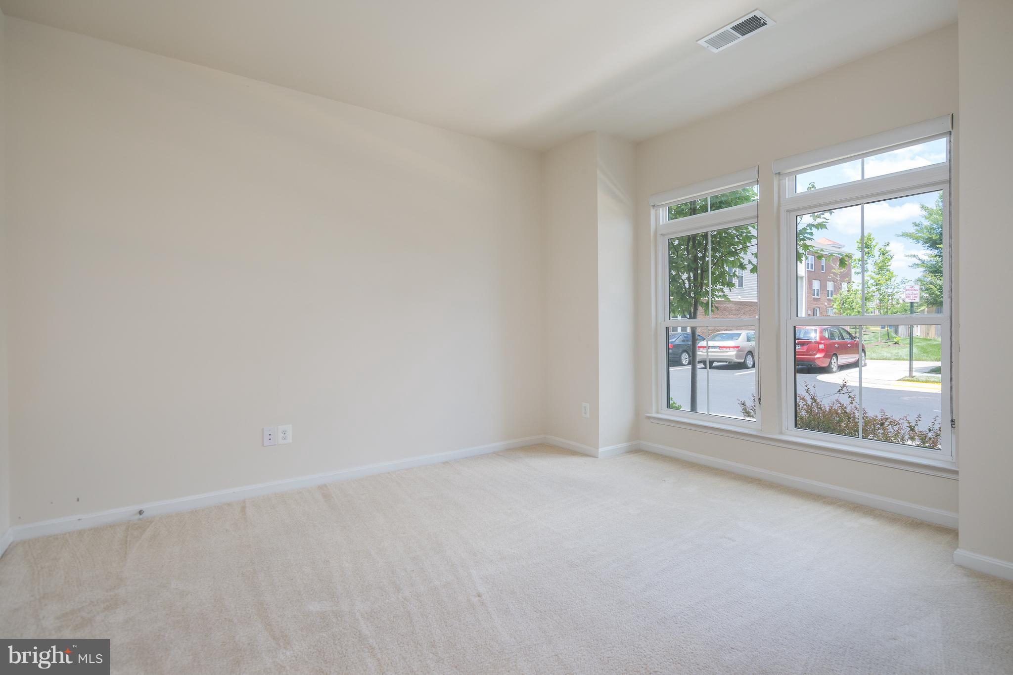 42287 Riggins Ridge Terrace Ashburn, VA 20148 - Photo 21 of 27 Main Level Bedroom/Office/Den