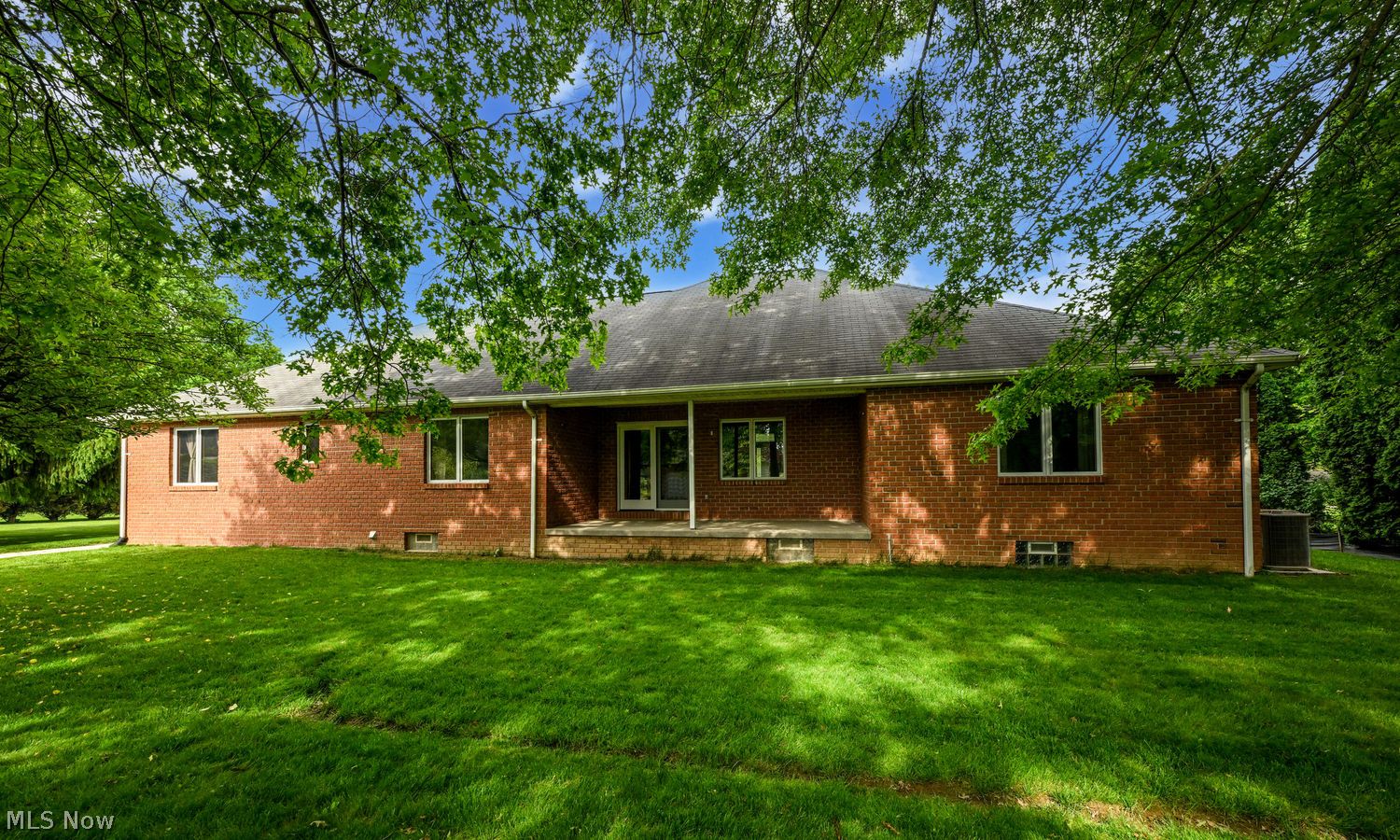 106 South Hametown Road Akron, OH 44321 - Photo 26 of 34