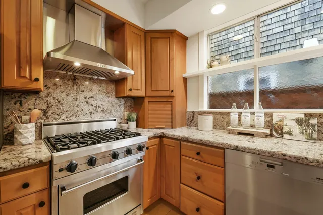 $1,875,000 | 2951 Linden Avenue, Berkeley, CA 94705