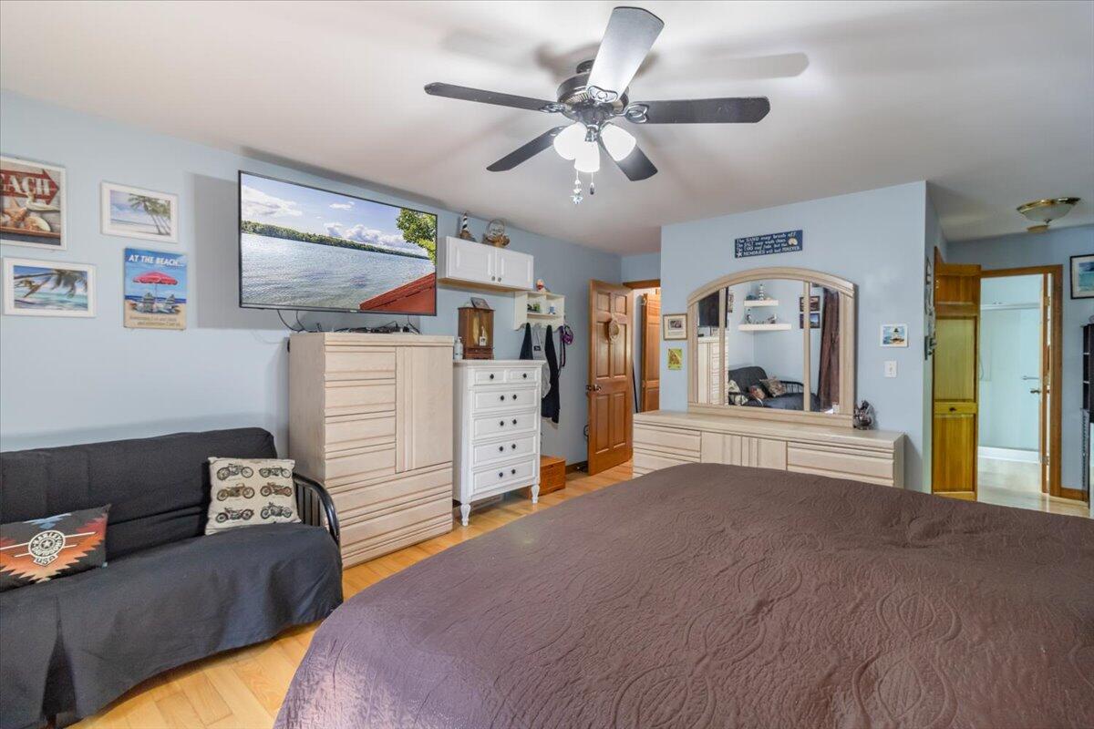 8 Mariners Reach Sullivan, ME 04664 - Photo 15 of 85 080-8 Mariners Reach Interiors-28
