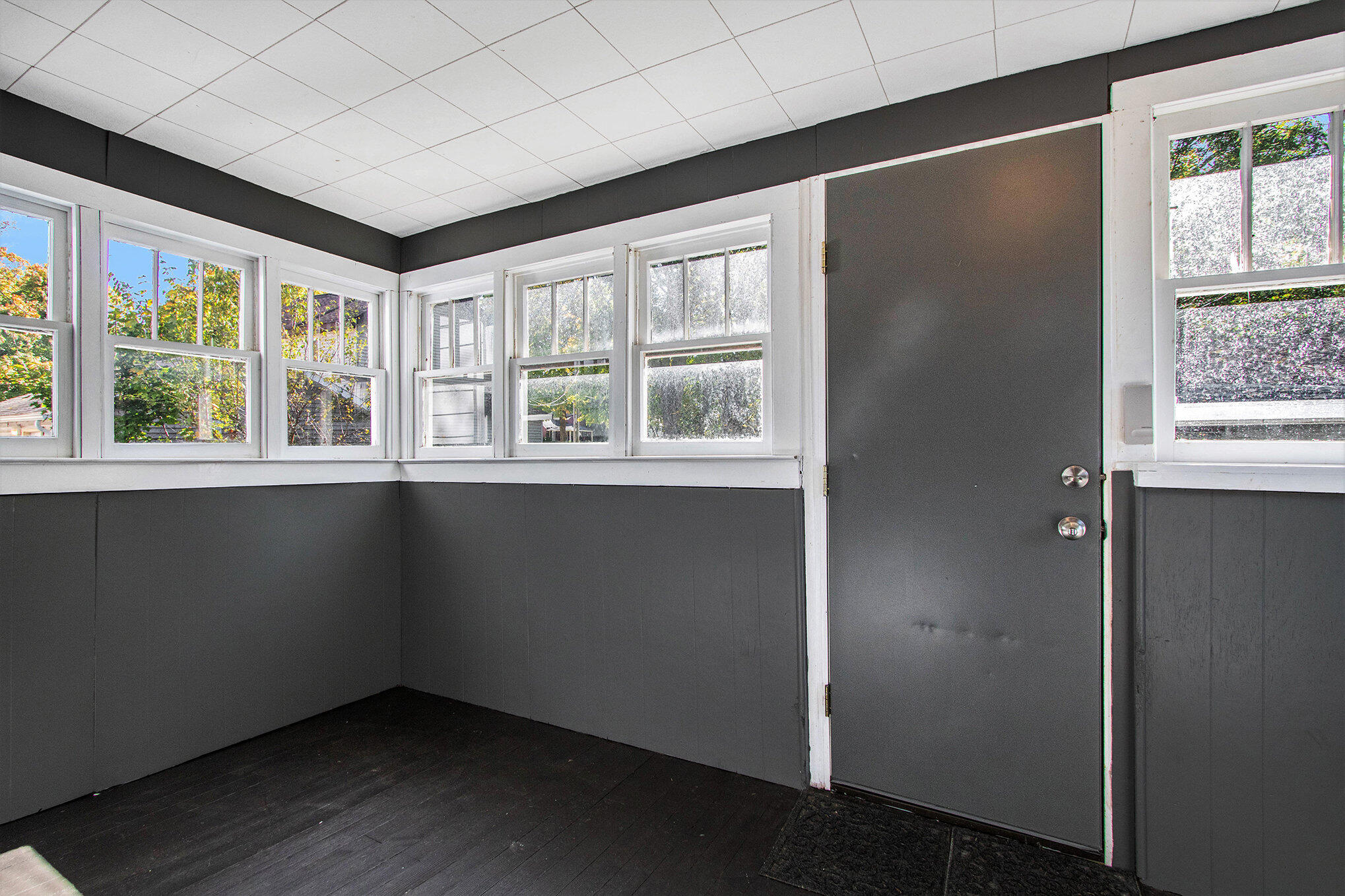 703 Main Street Dowagiac, MI 49047 - Photo 11 of 18 009_file_308