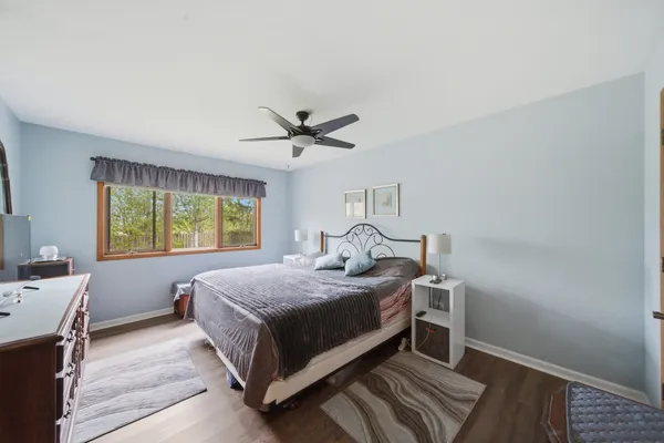 $385,000 | 1661 Carmel Court, Hoffman Estates, IL 60169