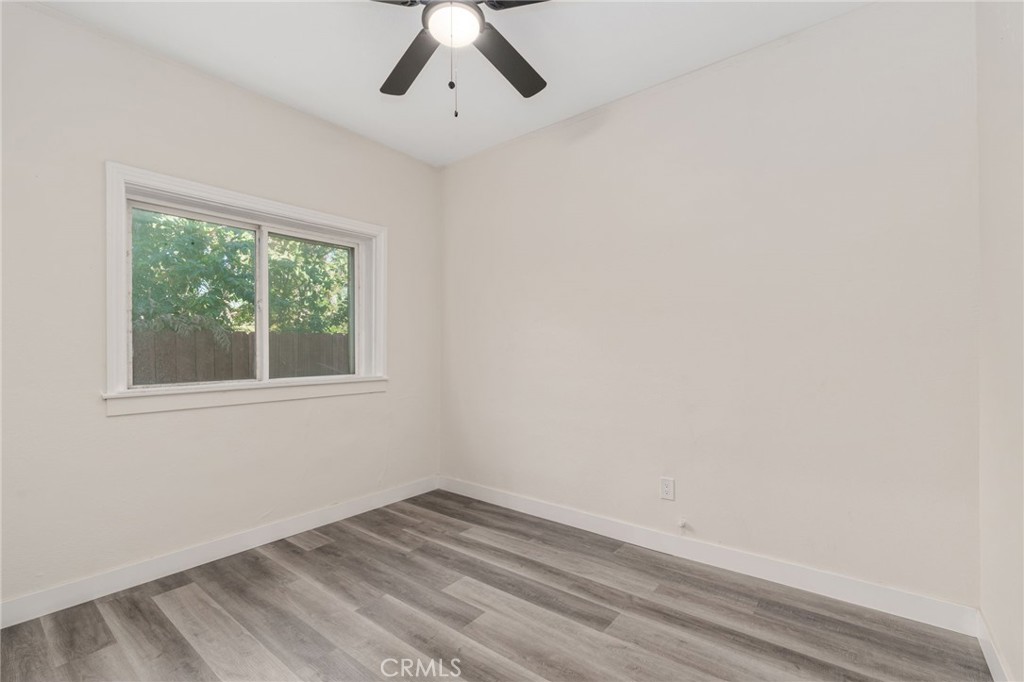 2723 Iris Street Riverside, CA 92507 - Photo 13 of 26