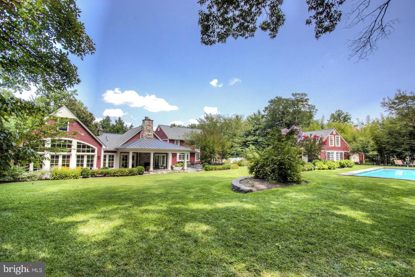 957 Bellview Road McLean, VA 22102 - Photo 1 of 30 Exterior