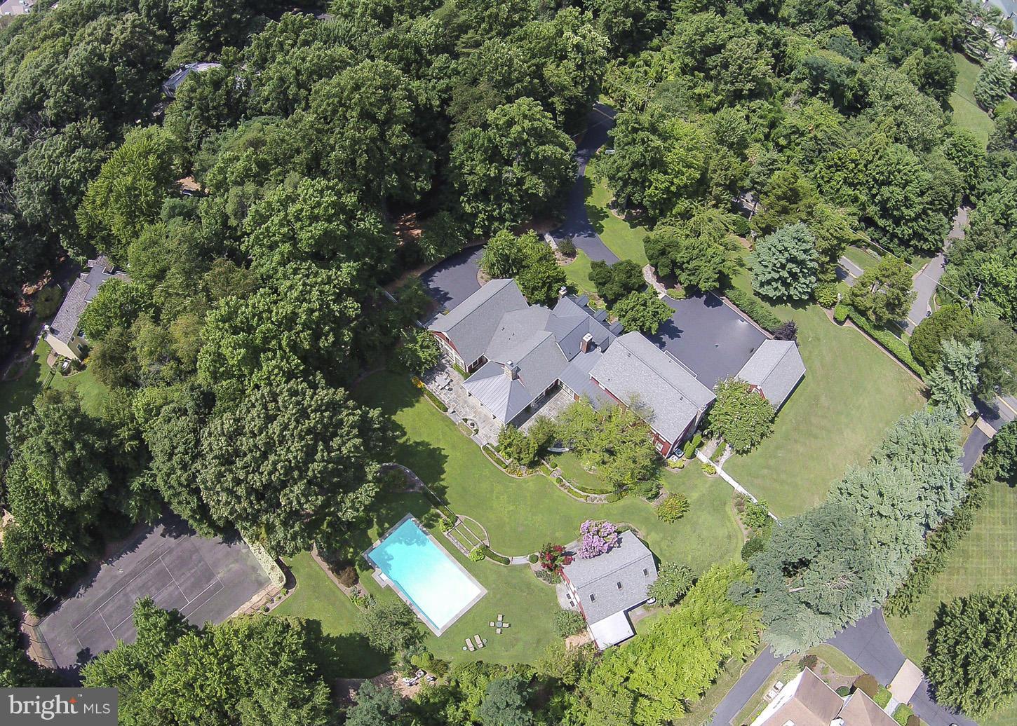 957 Bellview Road McLean, VA 22102 - Photo 3 of 30 Aerial