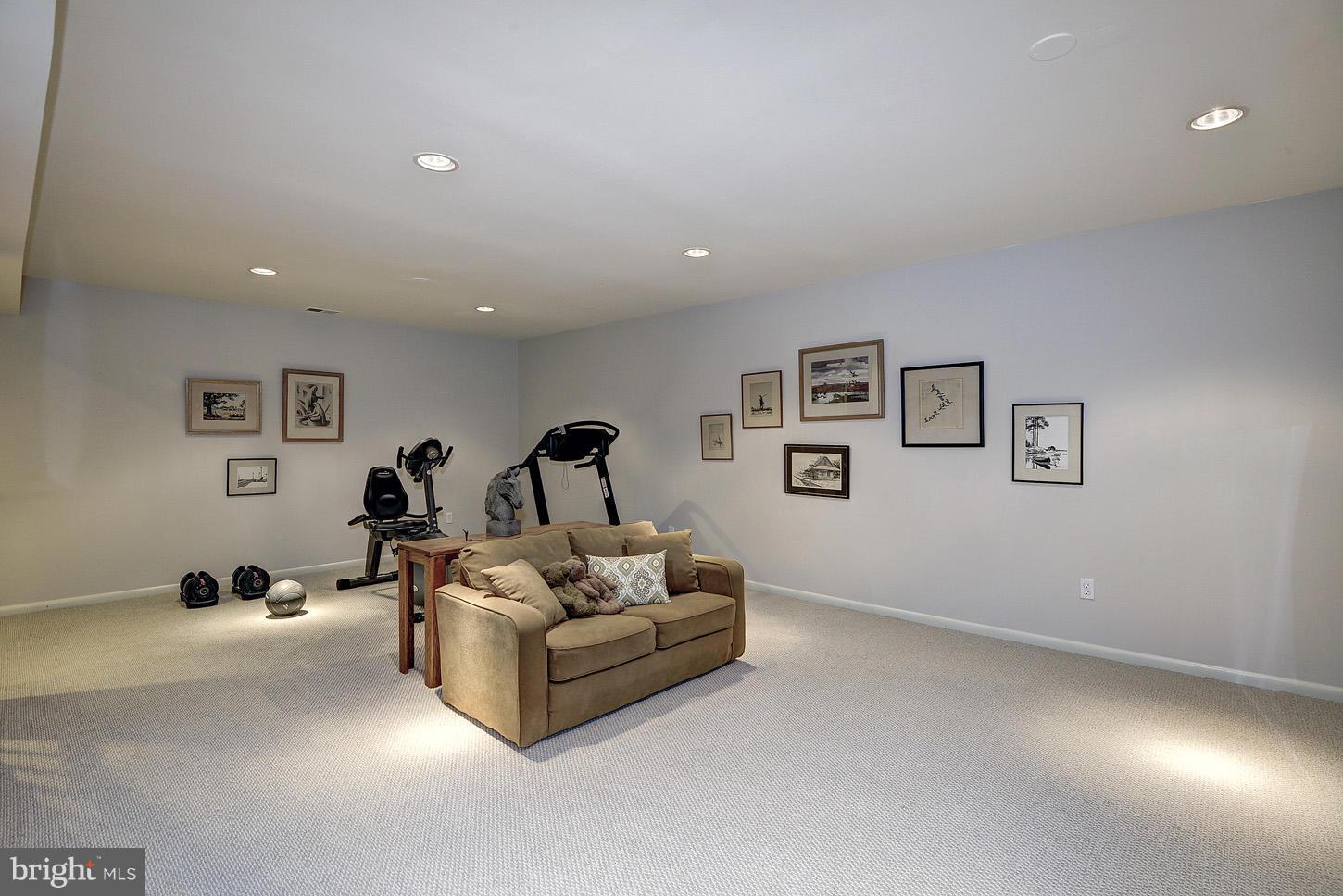 957 Bellview Road McLean, VA 22102 - Photo 21 of 30 Recreation Room