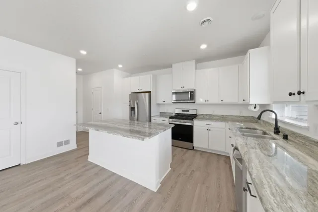 $339,900 | 6564 Genevieve Trail, Cottage Grove, MN 55016