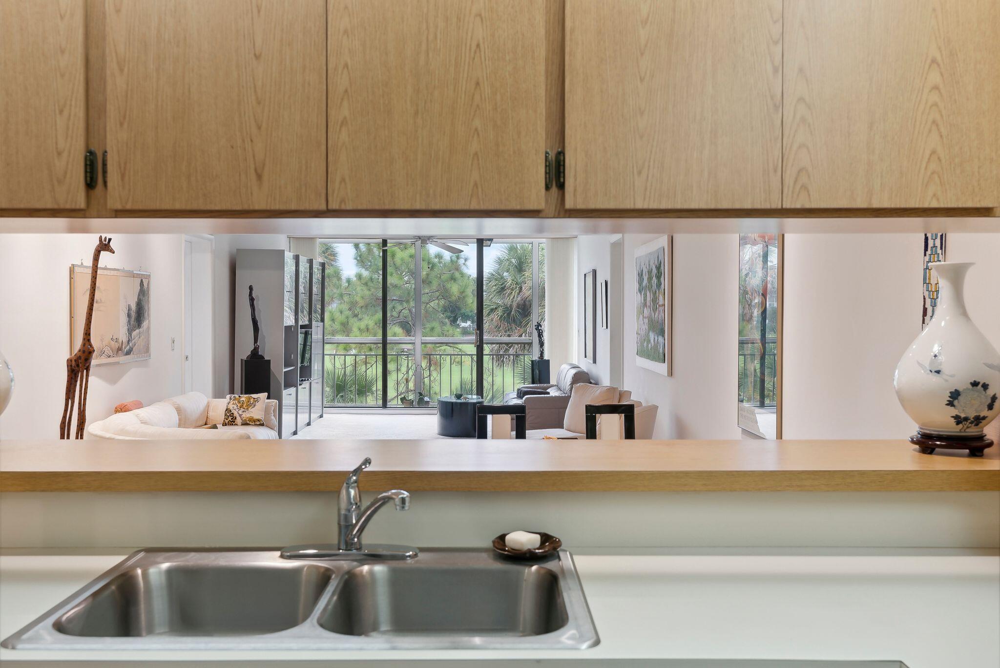 6169 Balboa Circle, Unit 303 Boca Raton, FL 33433 - Photo 16 of 48 6169 Balboa Cir Boca Raton FL 16