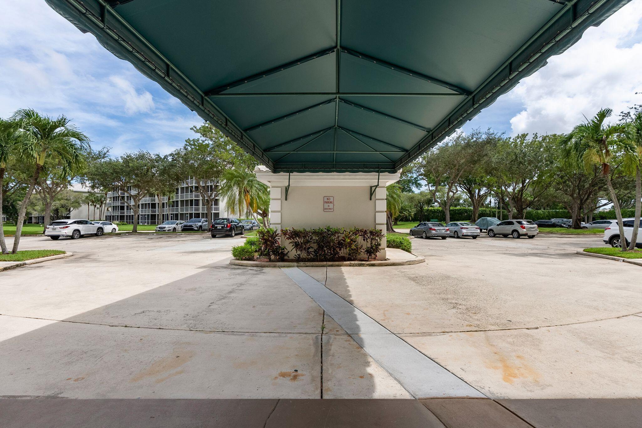 6169 Balboa Circle, Unit 303 Boca Raton, FL 33433 - Photo 10 of 48 6169 Balboa Cir Boca Raton FL 10