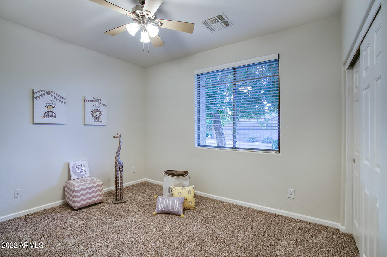 4211 South Martingale Road Gilbert, AZ 85297 - Photo 16 of 24 martingale_16