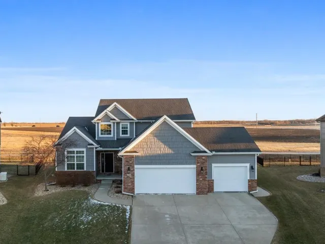 $479,900 | 1529 Stoneroller Circle, Bloomington, IL 61705