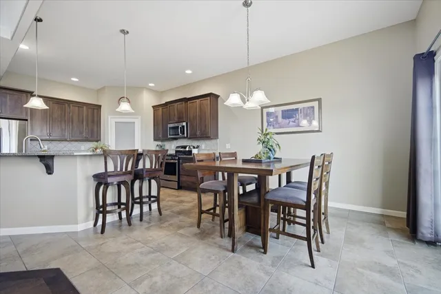 $479,900 | 1529 Stoneroller Circle, Bloomington, IL 61705