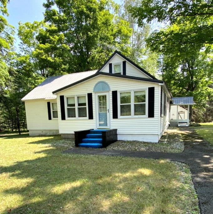 W4481 Oakwood Road Daggett, MI 49821 - Photo 1 of 1