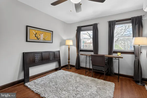 $3,800 | 32 Farragut Place Northwest, Washington, DC 20011