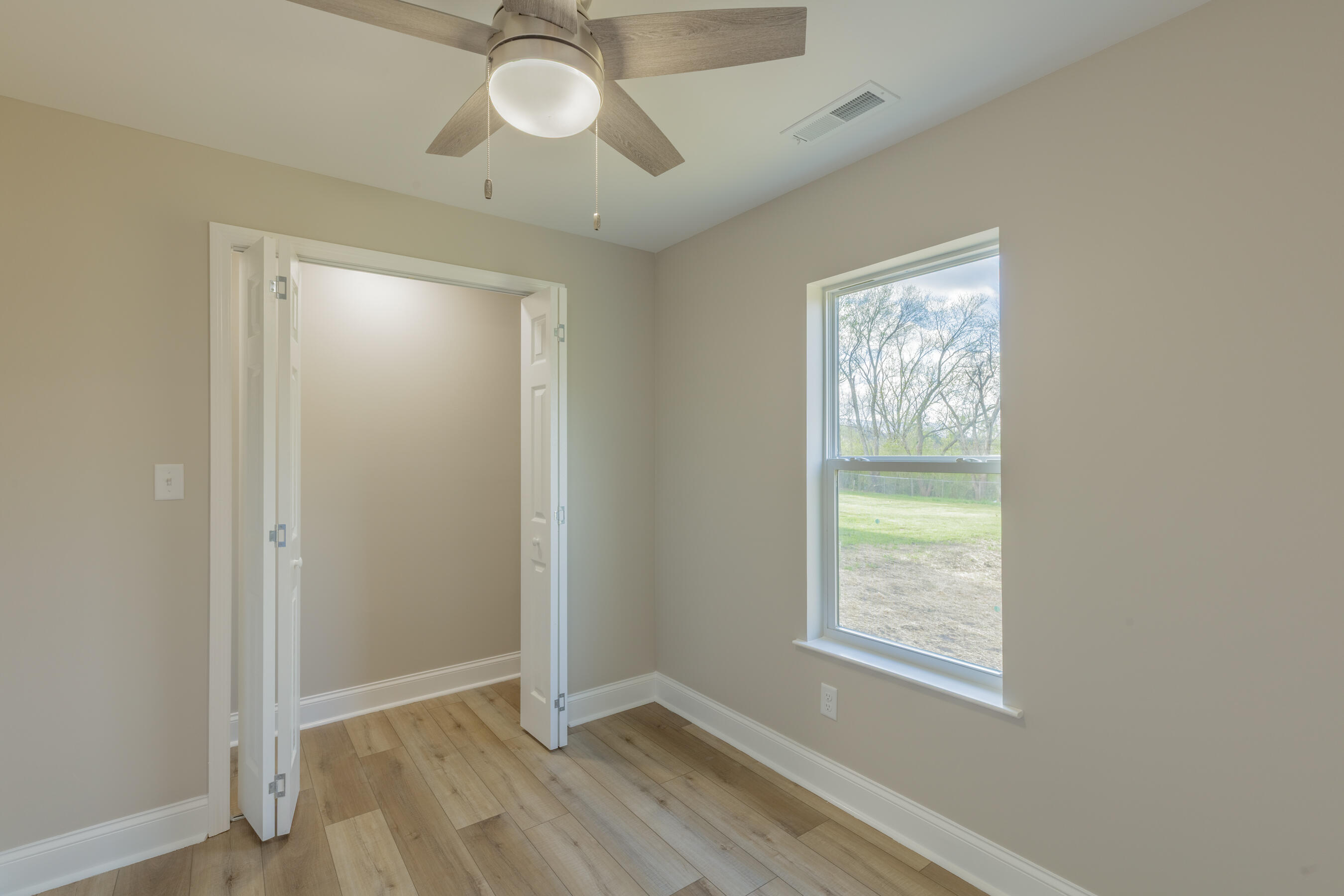 278 West Michigan Avenue Whitwell, TN 37397 - Photo 21 of 33 278 E Michigan HD-37