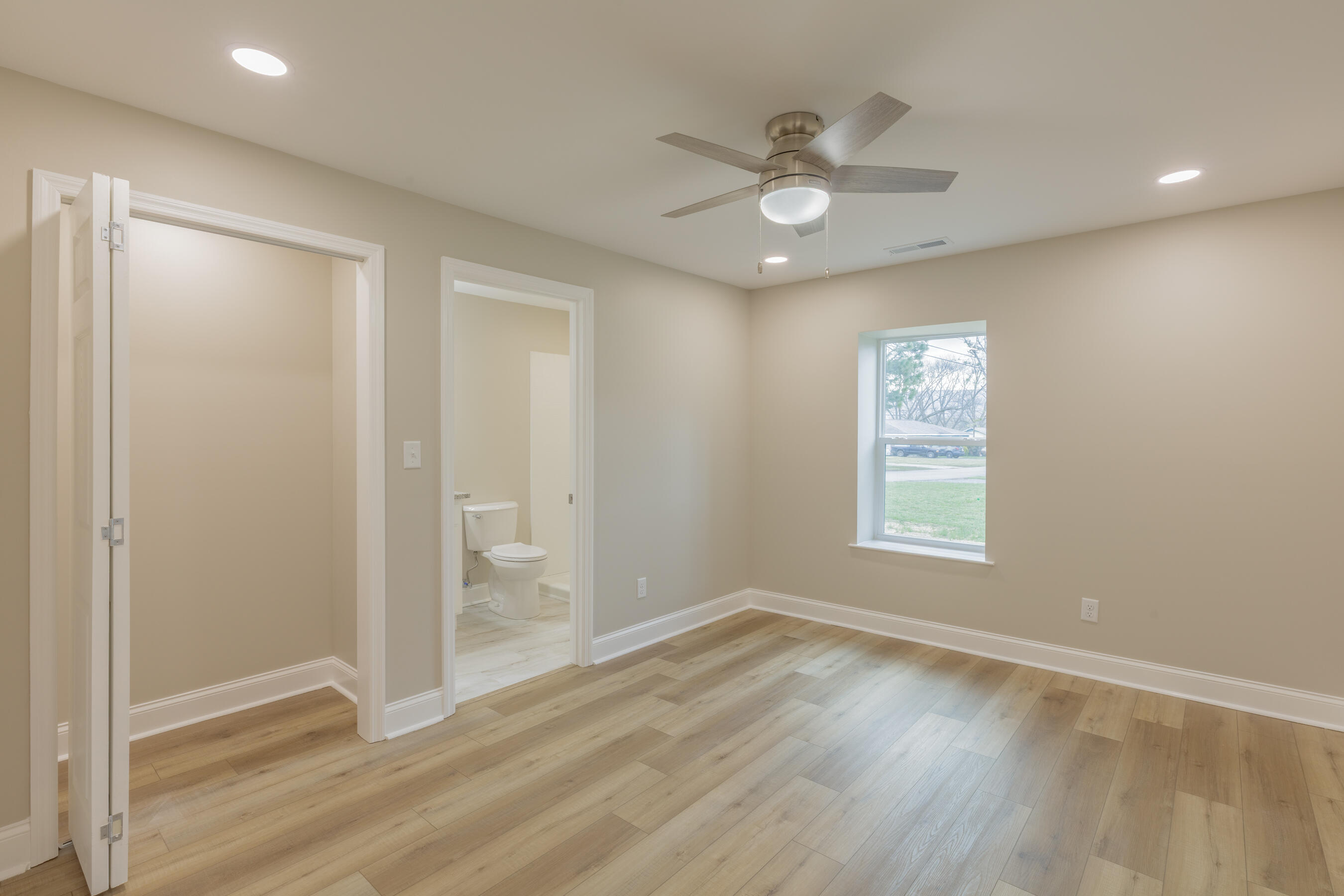 278 West Michigan Avenue Whitwell, TN 37397 - Photo 9 of 33 278 E Michigan HD-25