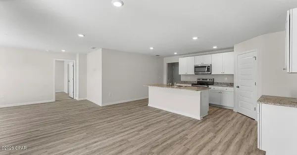 $2,400 | 5057 Windrow Way, Panama City, FL 32404