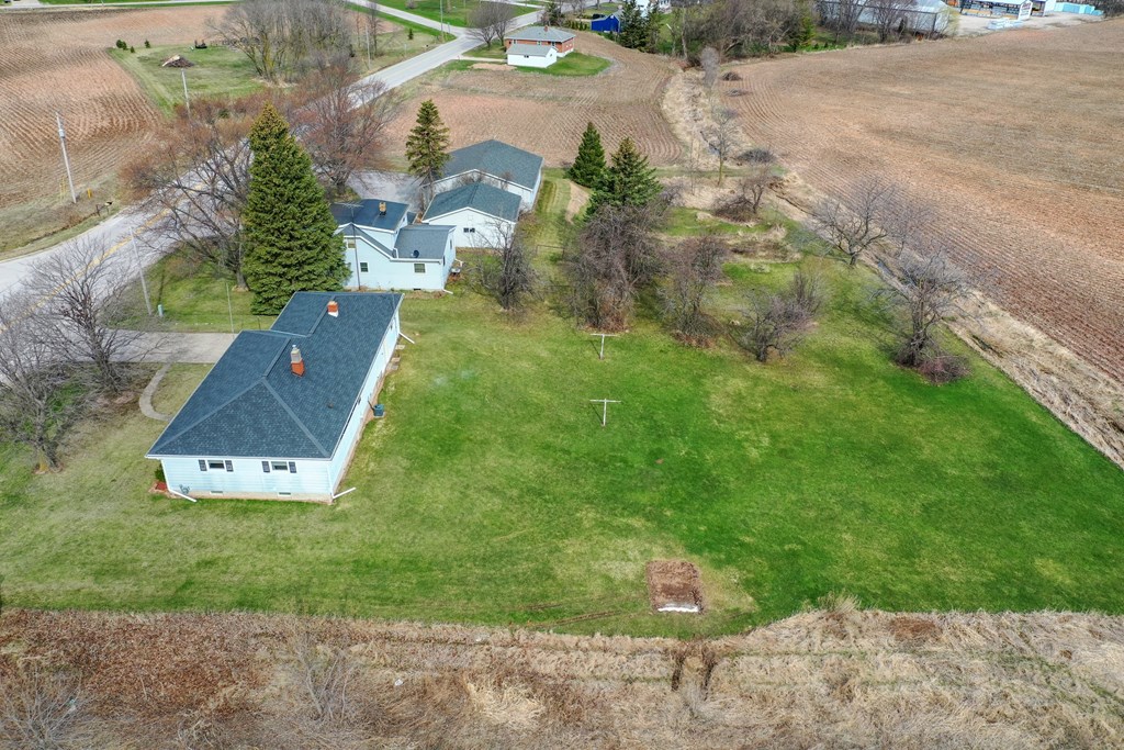 N0246 County Road South Luxemburg, WI 54217 - Photo 5 of 21
