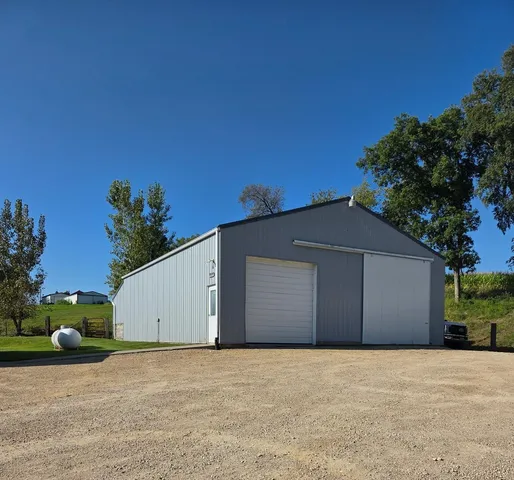 $399,900 | 61988 Wildwood Drive, Prairie du Chien, WI 53821