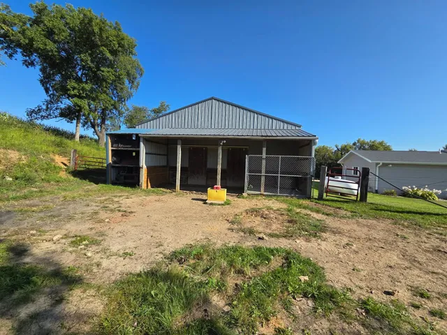 $399,900 | 61988 Wildwood Drive, Prairie du Chien, WI 53821